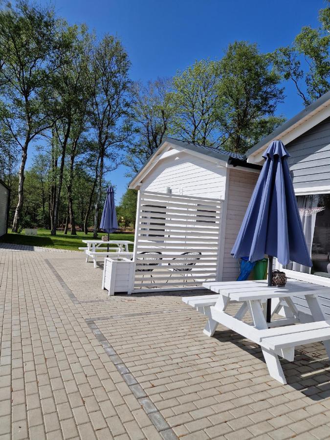 Lumi Resort Domki Letniskowe Z Podgrzewanym Basenem เรวัล ภายนอก รูปภาพ