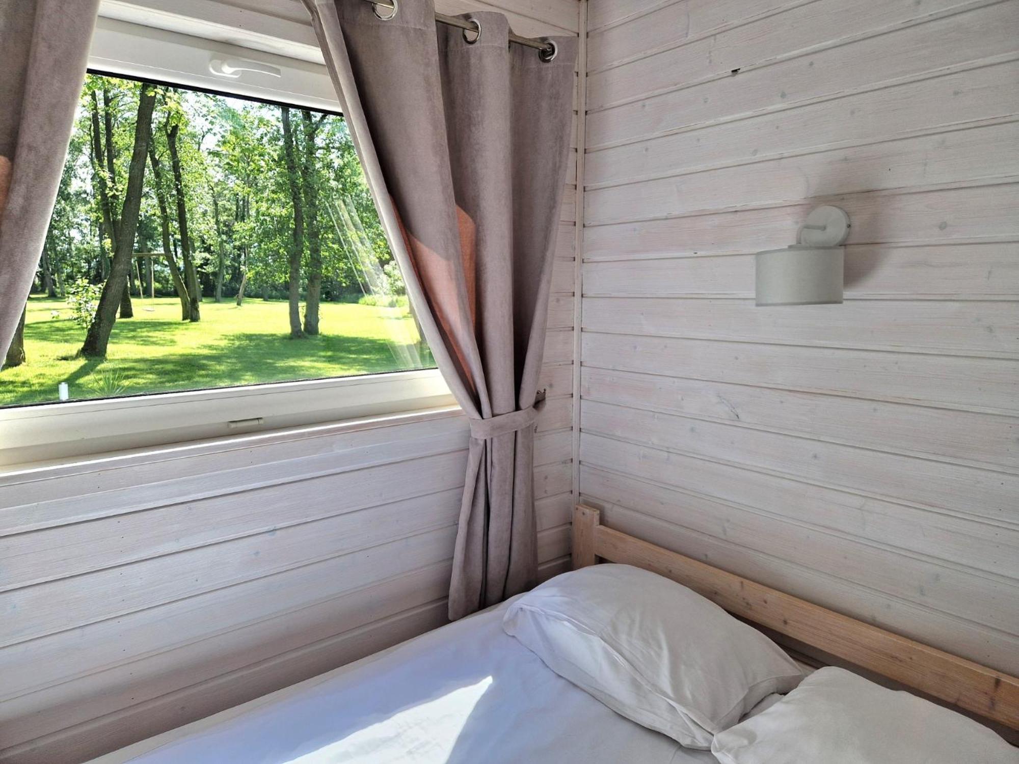 Lumi Resort Domki Letniskowe Z Podgrzewanym Basenem เรวัล ห้อง รูปภาพ