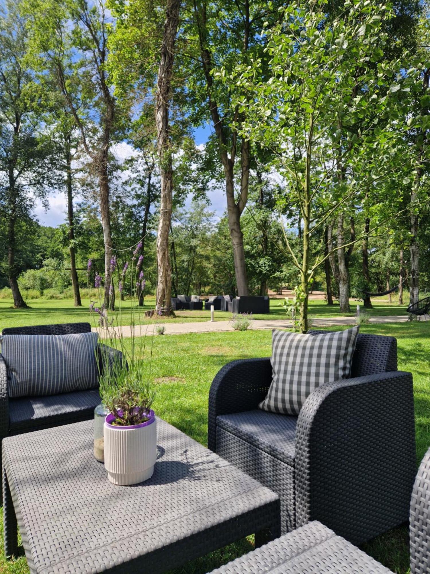 Lumi Resort Domki Letniskowe Z Podgrzewanym Basenem เรวัล ภายนอก รูปภาพ